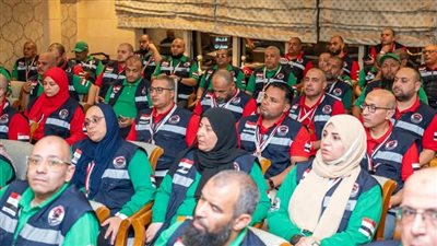 وزيرة التضامن تتابع خطة تصعيد حجاج الجمعيات الأهلية إلى مشعر عرفات لقضاء يوم التروية