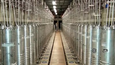 الاستخبارات الأمريكية: إسرائيل تستعد لشن هجوم على منشآت إيران النووية