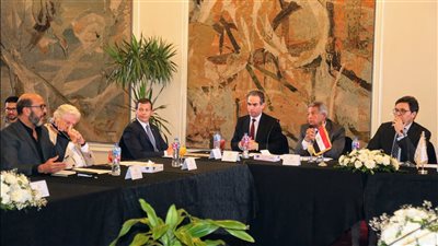 وزير الثقافة يترأس اجتماع وضع توصيات لجنة دراسة التأثيرات الاجتماعية للدراما والإعلام تمهيدًا لرفعها لرئيس الوزراء