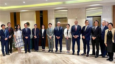 وزير التربية والتعليم يبحث مع وفد هيئة التعاون الدولي اليابانية (JICA) خطوات التوسع في المدارس المصرية اليابانية