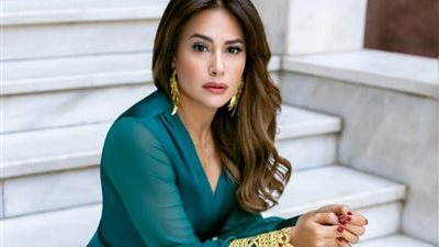 بعد تعرضها للهجوم .. نجوم الفن المصري يدعمون هند صبري بأزمة 