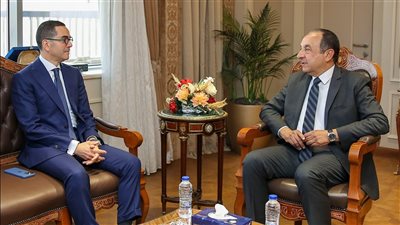 وزيرا قطاع الأعمال والاستثمار والتجارة يبحثان التعاون في الترويج للفرص الاستثمارية بقطاع الغزل والنسيج