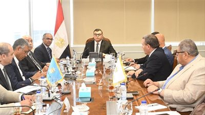 تفاصيل اجتماع وزير الإسكان حول رفع كفاءة محطة المعالجة بالروبيكي