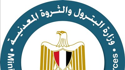 وزارة البترول تكشف تفاصيل جديدة حول حادث انهيار أحد الحفارات البحرية بمنطقة انتظار رأس غارب