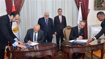 وزير التموين يشهد توقيع بروتوكول تعاون بين جهاز تنمية التجارة الداخلية ومجلس الدولة لإتاحة الاستعلام عن السجلات التجارية