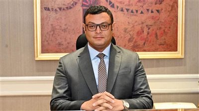 وزير الإسكان يتابع سير العمل بمشروعات تطوير البنية الأساسية والإسكان والخدمات بقرى مارينا السياحية