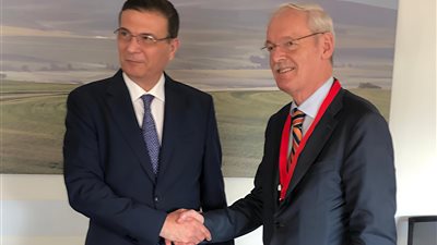 وزير الزراعة يبحث مع وزير المصايد والأمن الغذائي الهولندي تعزيز التعاون المشترك بين البلدين