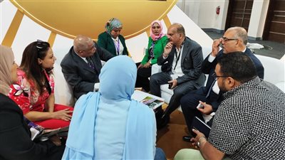 وزارة قطاع الأعمال تشارك في معرض 