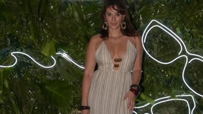 ظهور محمد صلاح رفقة ممثلة مشهورة خلال جولته في تركيا.. فمن هي؟