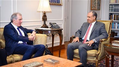 وزير الخارجية والهجرة يستقبل الممثل الخاص للاتحاد الأوروبي لعملية السلام في الشرق الأوسط