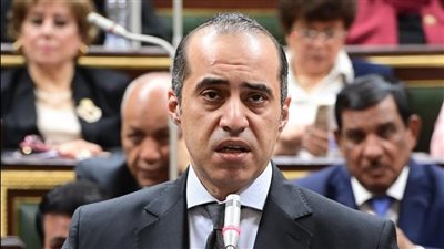 فوزي للنواب: الرئيس وجّه بسرعة صرف تعويضات استثنائية ومتابعة أعمال صيانة الطرق وتسريع وتيرة الإصلاحات اللازمة