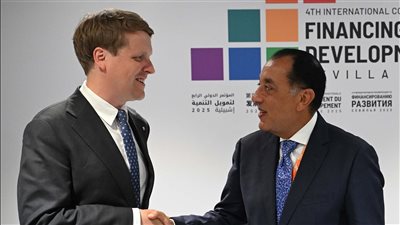 رئيس الوزراء يلتقي وزير التنمية الدولية بمملكة النرويج