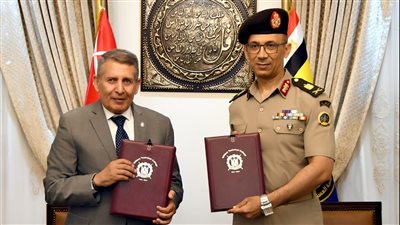 الكلية الفنية العسكرية توقع عقد إتفاق مع شركة الإنتاج الحربى للمشروعات والإستشارات الهندسية والتوريدات العامة