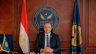 بالتعاون بين 