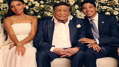 تعليق إسرائيلي على ظهور عادل إمام.. ما علاقته بخامنئي؟