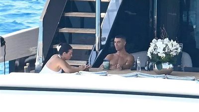 على يخت فاخر.. ظهور مثير للجدل لكريستيانو رونالدو بعد وفاة جوتا