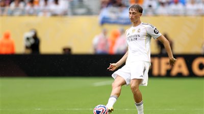 إيقاف ثنائي باريس لنهاية مونديال الأندية.. وعقوبة 