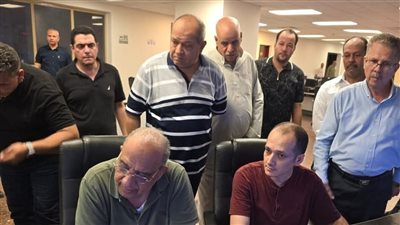 وزير الكهرباء في زيارة ميدانية إلى محطة كهرباء الشباب المركبة بمنطقة القصاصين