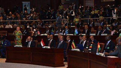 السيسي: تحديات إفريقيا المتشابكة تهدد الأمن والاستقرار والتنمية