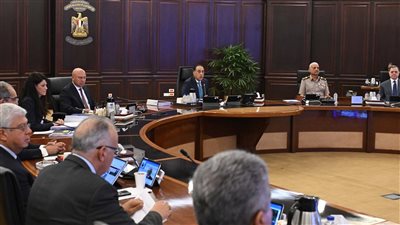 رئيس الوزراء يترأس الاجتماع الأسبوعي للحكومة بالعلمين الجديدة