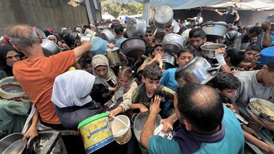 بيان من 25 دولة يطالب إسرائيل بالإفراج الفوري عن المساعدات إلى غزة