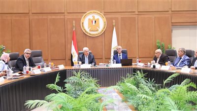 وزير التعليم العالي والبحث العلمى يترأس اجتماع مجلس الجامعات الأهلية