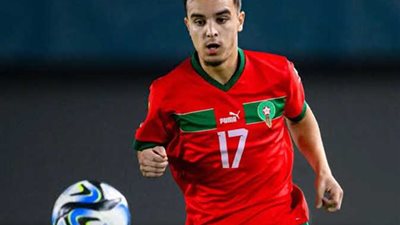 نجم اتحاد طنجة يوجه رسالة إلى جماهيره قبل الانتقال للزمالك