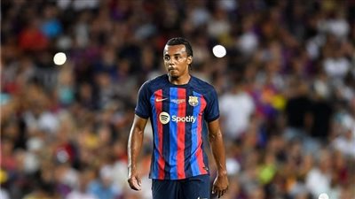 برشلونة يستقر على تجديد عقد كوندي حتى 2030