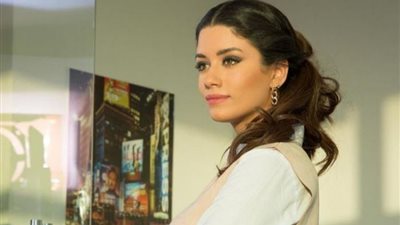 سينتيا خليفة أمام أحمد الفيشاوي في «سفاح التجمع»