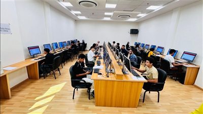 «تطوير التعليم بالوزراء» يُدشن أول تجربة للروبوتات في إرشاد الطلاب باختبارات القبول بمعهد الكوزن المصري الياباني