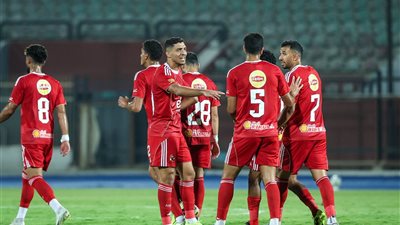 ريبيرو يستقر على ثنائي خط دفاع الأهلي أمام مودرن سبورت بالدوري