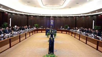 الحكومة توافق على 8 قرارات جديدة 