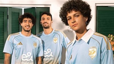 الكشف عن القميص الثالث للأهلي في الموسم الجديد