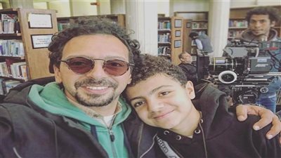 من هو تيمور تيمور؟ مدير التصوير الذي رحل بطلاً لانقاذ ابنه