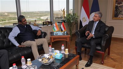 وزير السياحة والآثار وسفير الهند بالقاهرة يبحثان دفع أواصر التعاون المشترك بين البلدين 