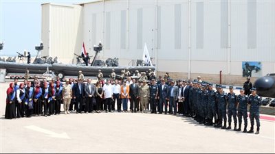 القوات المسلحة تنظم زيارة لوفد من الإعلاميين وطلبة الأكاديمية العسكرية المصرية وطلبة الجامعات المصرية لإحدى الوحدات الخاصة البحرية