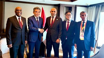 وزير التربية والتعليم يلتقي رئيس جامعة هيروشيما لبحث آفاق التعاون