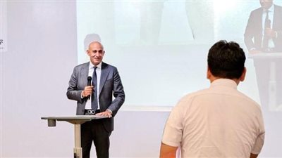 وزير التربية والتعليم يُلقي محاضرة بجامعة اليابان للاقتصاد حول مستقبل التعليم الرقمي