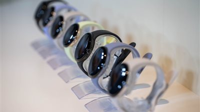 جوجل تزيح الستار عن ساعتها المتطورة