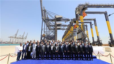 وزير الصناعة والنقل يتابع التقدم في معدلات تنفيذ مشروع تطوير واستكمال ميناء السخنة