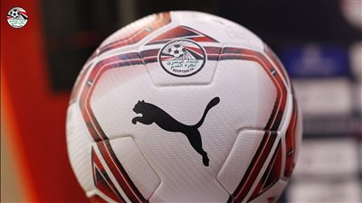 اتحاد الكرة يكشف عن كرة الدورى الجديد بعد تسليمها للأندية