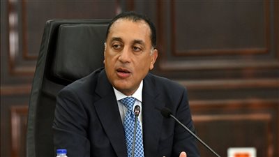 رئيس الوزراء يُهنئ شيخ الأزهر بحلول ذكرى المولد النبوي الشريف