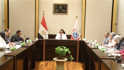 نائب رئيس الوزراء ووزير الصحة يتابع تقدم البرنامج الوطني لمكافحة الإيدز