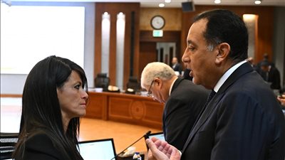 المشاط تستعرض الاستعدادات النهائية لإطلاق 