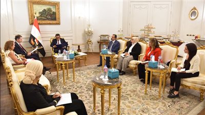 وزير الصحة يبحث مع سفير إسبانيا بمصر سبل تعزيز التعاون في القطاع الصحي