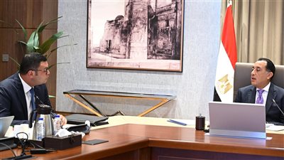 رئيس الوزراء يستعرض ملامح الاستراتيجية الوطنية للعمران والبناء الأخضر