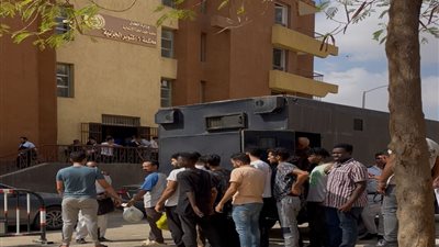 السجن 4 سنوات للمتهمين في مطاردة «فتيات طريق الواحات»