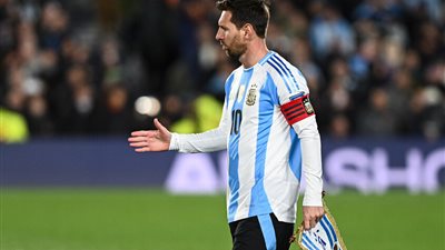 ميسي يحقق إنجازا غير مسبوق في مسيرته