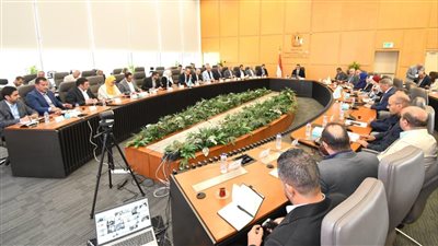 وزير الإسكان يترأس اجتماع اللجنة التنسيقية العليا لمتابعة ملفات العمل بكل المدن ويصدر حزمة من التوجيهات