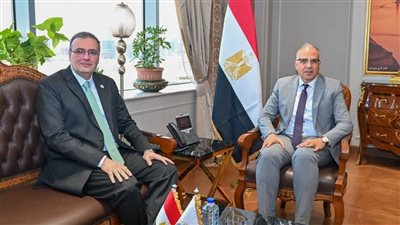 وزير الموارد المائية والري ورئيس الجهاز المركزي للتنظيم والإدارة يبحثان عدد من الموضوعات المشتركة